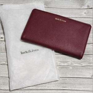 Lark&Ives Burgundy Wallet Card Case Holder - New